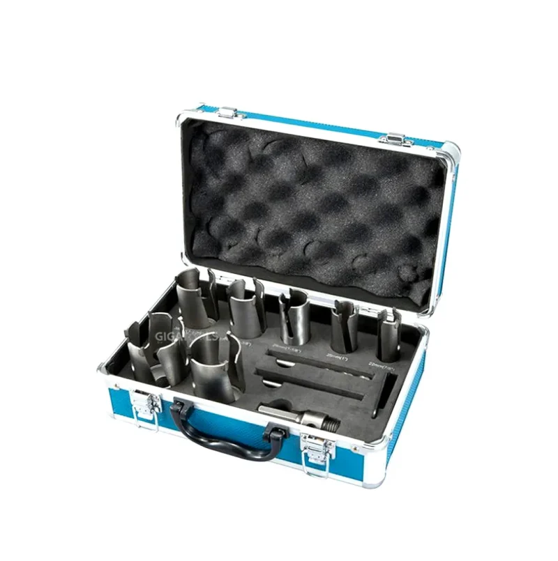 makita hole saw set for plumbers electricians